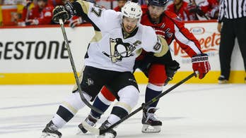 Fehr tiebreaker lifts Pens past Caps 2-1 to tie series 1-all