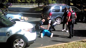 Video shows deadly encounter between police, black man