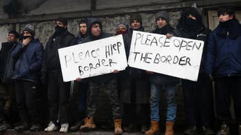 The Latest: Migrants in Serbia protest, urging open borders