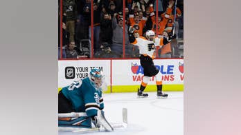 Wayne Simmonds' OT goal lifts Flyers over Sharks 2-1