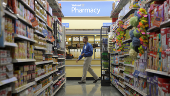 Walmart pharmacy accused of mixing different pill prescriptions
