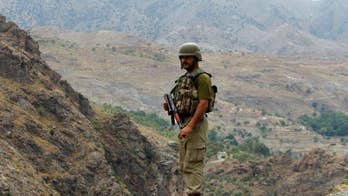 Pakistan starts building its own border fence