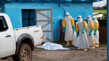 Troops deploy in Sierra Leone, Liberia to try to stop Ebola spread