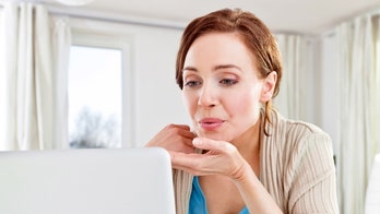 Study: Long-distance relationships better than face-to-face