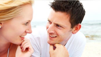 Read his lips: How to tell if a man finds you attractive
