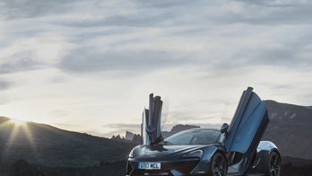 Report: Apple had talks to buy automaker McLaren