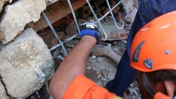 Earthquakes rattle South Pacific, deaths feared