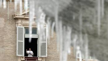 Pope: help those living on street in cold and indifference
