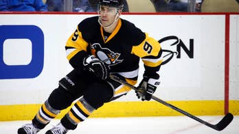Even in retirement, Dupuis a factor for Penguins
