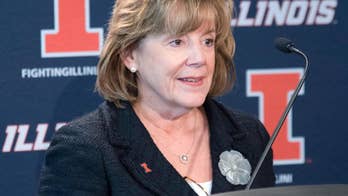 AP Exclusive: Emails show alumni, donors hit Illinois chancellor hard with sports gripes