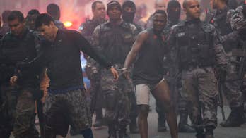 Rio shootout kills 3, closes streets in Copacabana, Ipanema