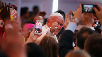 Pope wraps up Asia trip after 'Rohingya' acknowledgment