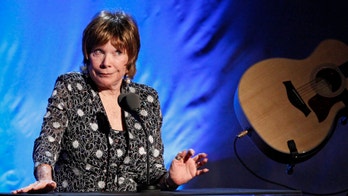 Shirley MacLaine talks Trump, Oscars mix up at Lumiere Award ceremony