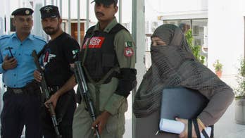 Pakistan stiffens penalty for 'honor' killers