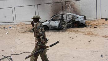 Somalia forces shoot dead 2 militants in attack near airport