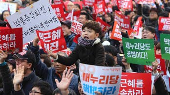 S. Koreans rally for 6th weekend calling for leader's ouster