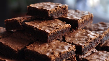 Mom reveals she used breast milk in bake sale brownies