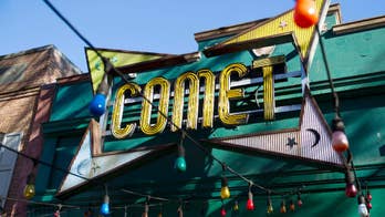 Anti-LGBT demonstrators picket ‘Pizzagate’ restaurant on Inauguration Day