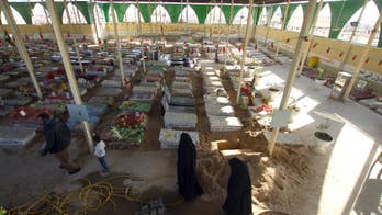 Iraq's Najaf cemetery swells as fight against IS escalates