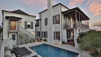 MLB Hall of Famer Tom Glavine Sells Luxurious Florida Mansion for $10.25M