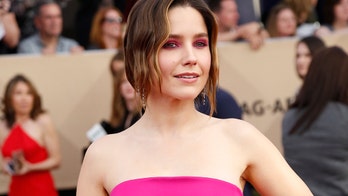 Pink eyeshadow: How to rock the trend