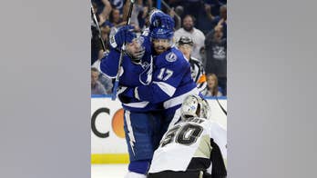 Lightning beat Penguins 4-3, even Eastern Conference finals