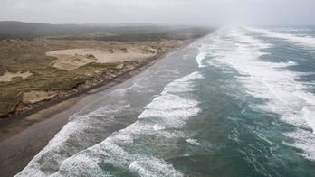 7 dead, 1 missing as waves hit New Zealand fishing boat