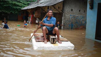 Floods inundate thousands of homes in Indonesian capital