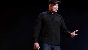 John Travolta on Idina Menzel mistake: 'I've been beating myself up'