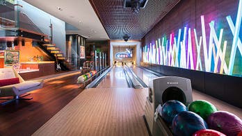 A resort-style knockout in Sin City