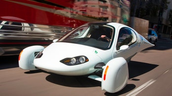 200 MPGe Aptera electric car saved by Chinese-American partnership