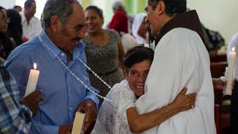 Couple has religious wedding in Mexico after decades wait