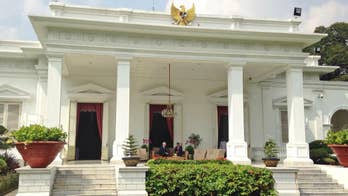 US VP Mike Pence meets Indonesian president on Asia tour