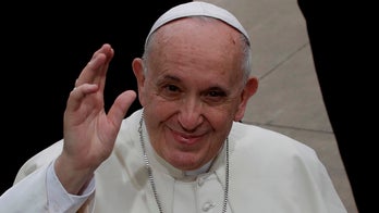 Pope Francis offers condolences to Bush family after death of former first lady Barbara Bush