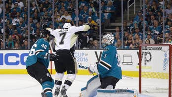 Sharks-Penguins tied at 2, in OT for 2nd straight game