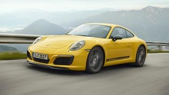 Porsche 911 T returns 40 years after original model's debut