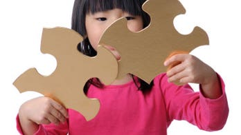Girls diagnosed with autism later than boys, study finds