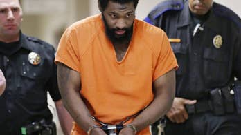 Man accused in Oklahoma beheading scheduled for plea hearing