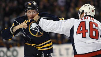 Braden Holtby makes 31 saves, Capitals beat Sabres 2-0 for 8th straight win