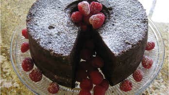 Easy Dreamy Fruity Chocolaty Cake