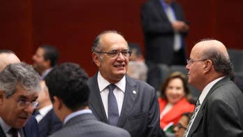 Brazilian judge: defection would worsen political crisis