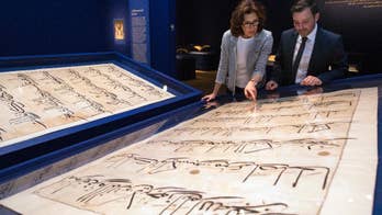 Giant pages from ancient Quran on display in Washington, DC