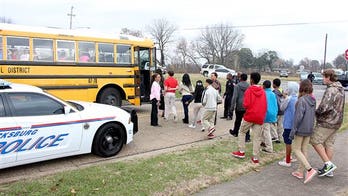 Homemade bomb found at Mississippi school, student charged