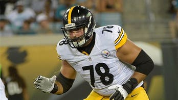 Steelers' Alejandro Villanueva reveals why he honors Army Sgt. 1st Class Alwyn Cashe on helmet