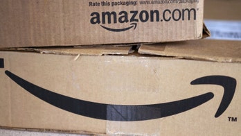 Amazon looks set to test click-and-collect system for picking up packages