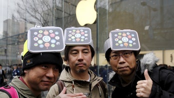 Apple Watch sales kick off