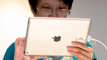 Apple and IBM join forces to create apps and sell iPads and iPhones to business