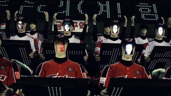 South Korean baseball team builds robot fans