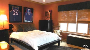Wake Forest Coach and Former NBA Star Danny Manning Still Trying to Sell in Kansas