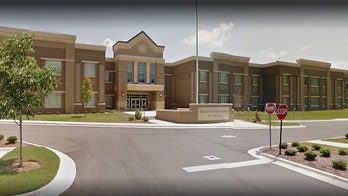 Alabama elementary school student brings gun to school, shoots himself in hand: police